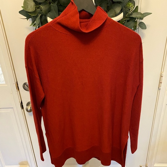 Loft Turtleneck Sweater LS Oversized XS - Picture 1 of 6